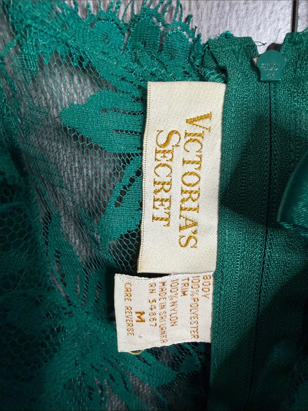 Vintage Victoria's Secret Gold Label Green Lace Teddy & Satin Robe Set Women's M - Picture 4 of 9